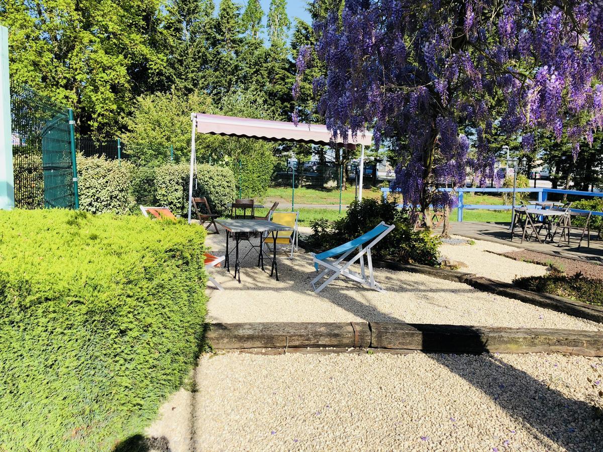 Hotel Au Relais Des Lilas Партене Экстерьер фото